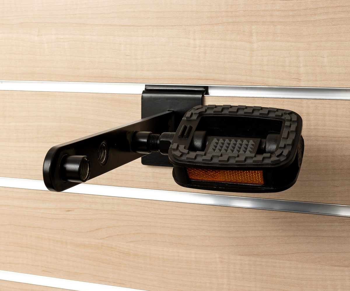 Spacewall Halter für Fahrradpedale gerade mit 3 Gewindebuchsen - schwarz länglich