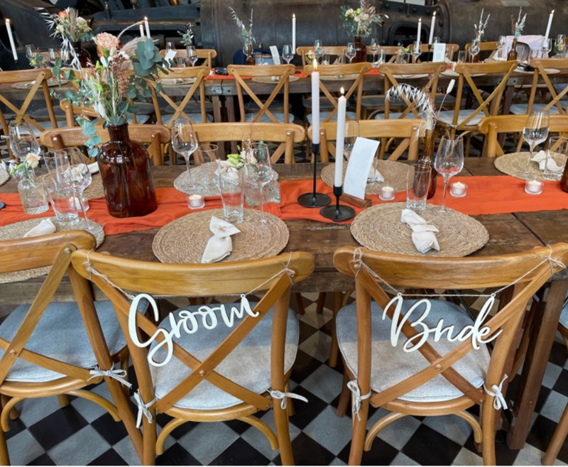 Tabelle, Esstisch, Tischplatte, Restaurant, Speisesaal